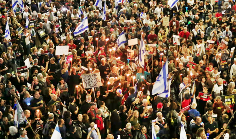 Thousands of protesters in Israel call for Netanyahu’s removal