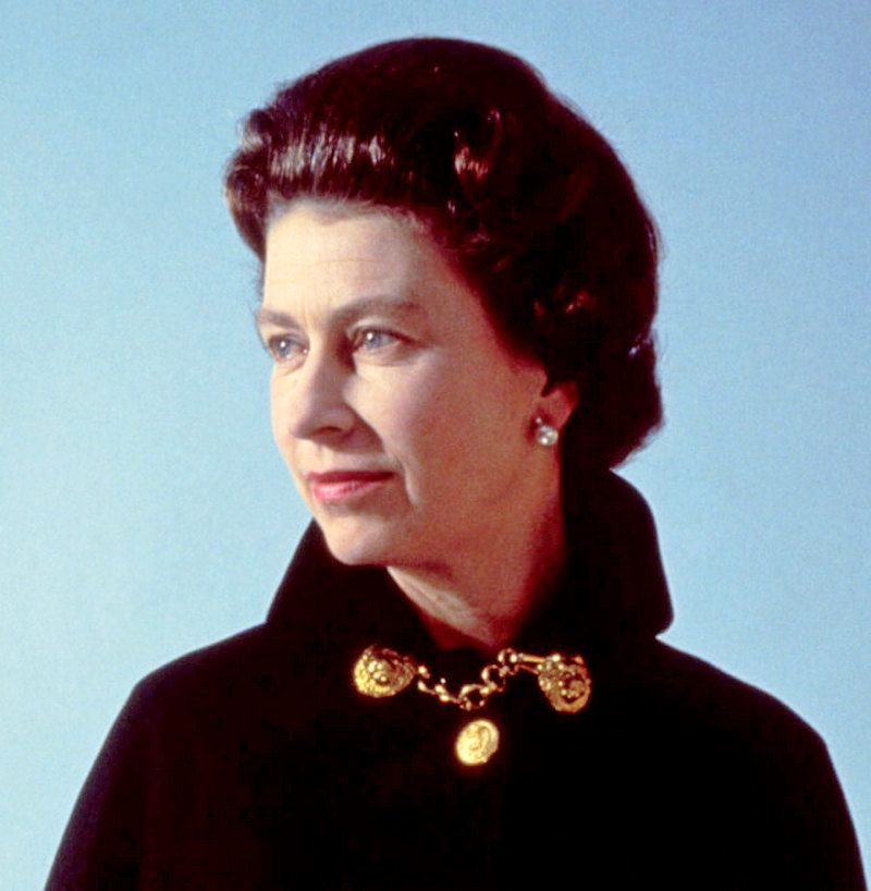 HER MAJESTY QUEEN ELIZABETH II DIED TODAY O8 SEP. 2022.