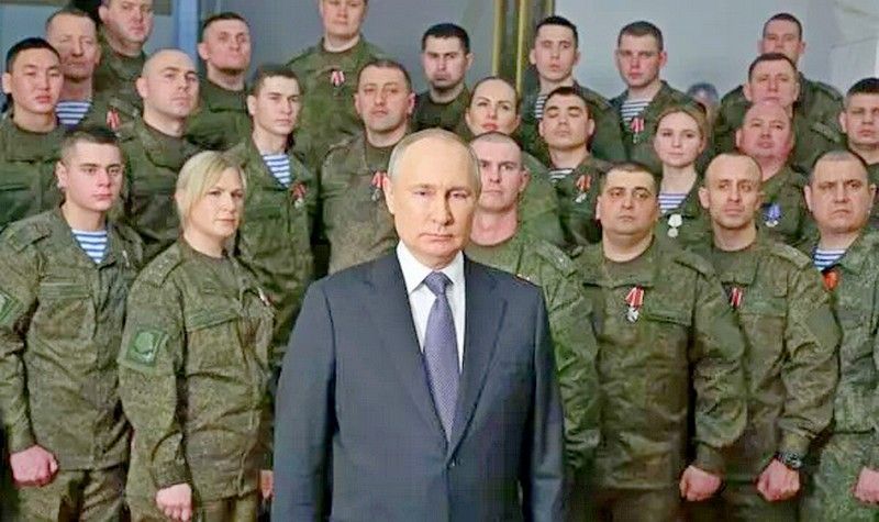 Putin braced for Kremlin mutiny 'ultra-nationalists' make leader 'increasingly insecure'