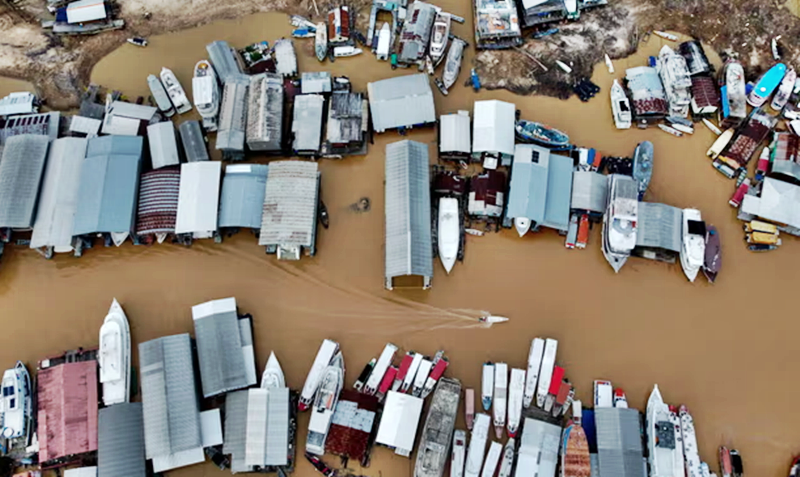 Drought turns Amazonian capital into climate dystopia