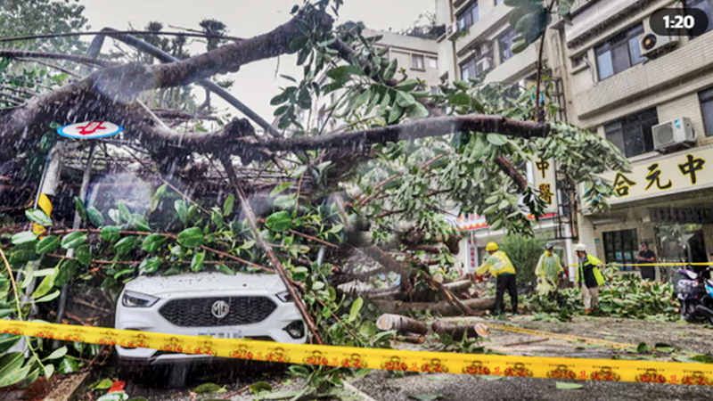 Typhoon Kong-rey: biggest storm in decades makes landfall in Taiwan